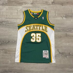 Mitchell and Ness Mens Green Seattle Sonics Durant 2007-2008 Jersey Sz: M